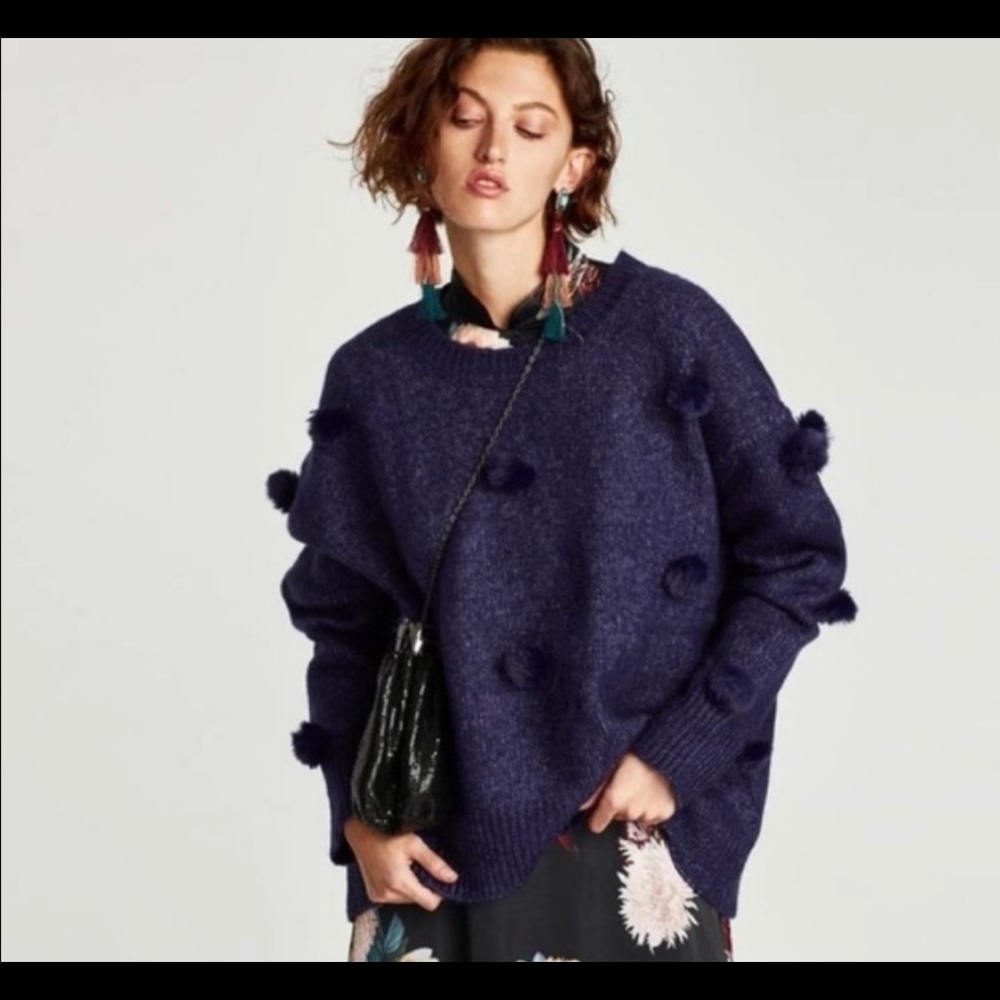 NWT ZARA DARK BLUE COZY OVERSIZED POMPOM SWEATER S